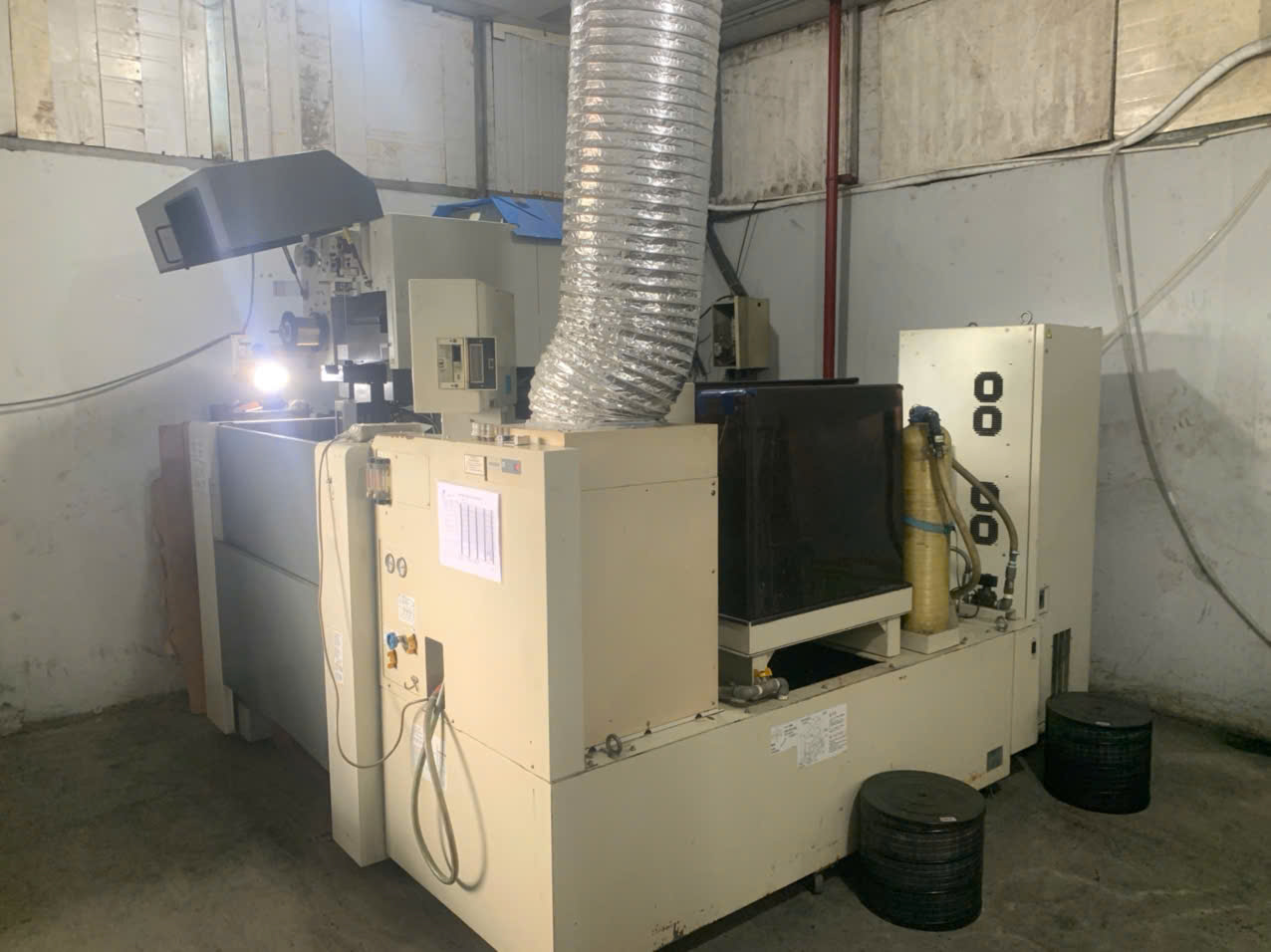 Wire cutting machine 2.jpg